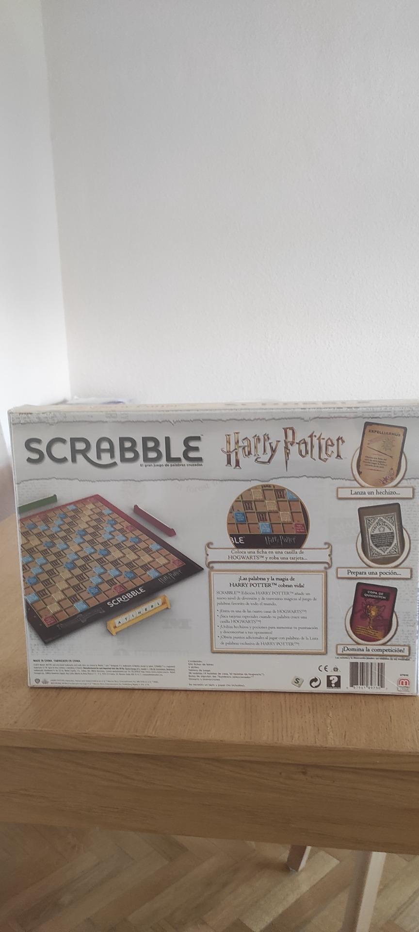 Foto 3 de Juego de mesa Scrabble de Harry Potter Mattel precintado  el plástico intacto.