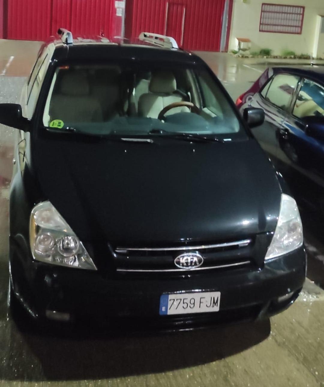 Foto de Kia Carnival Ex