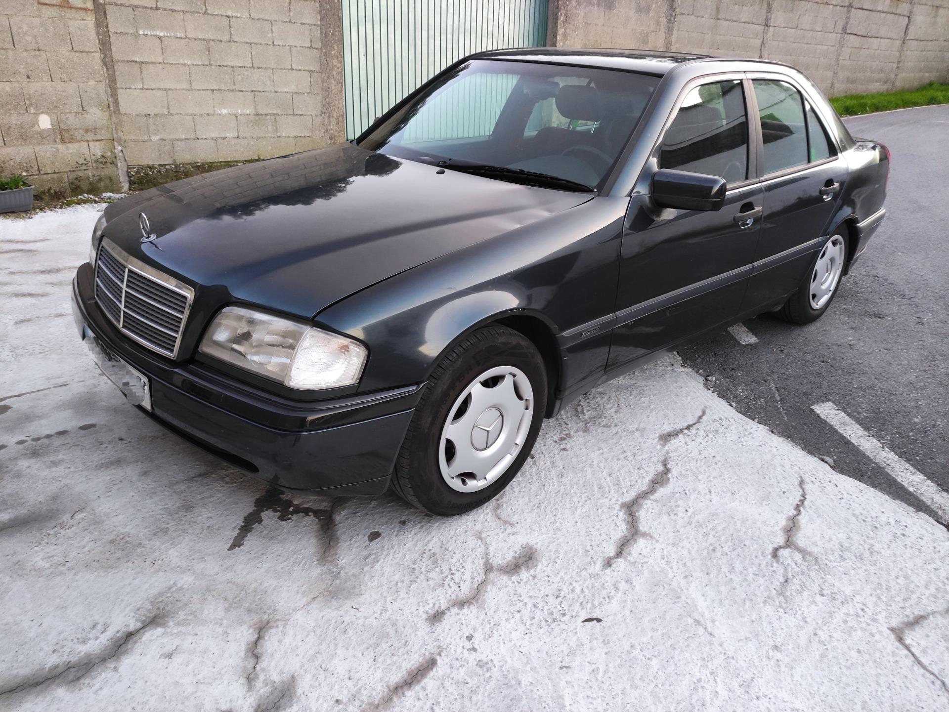 Foto de Mercedes c180 gasolina 1.8 122 cv