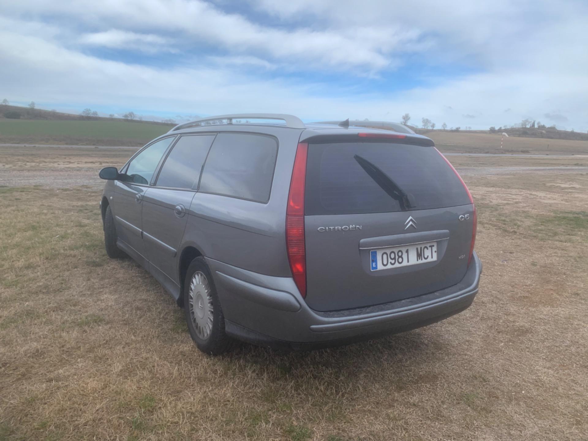 Foto 3 de Citroen C5 2.2 Break Exclusive