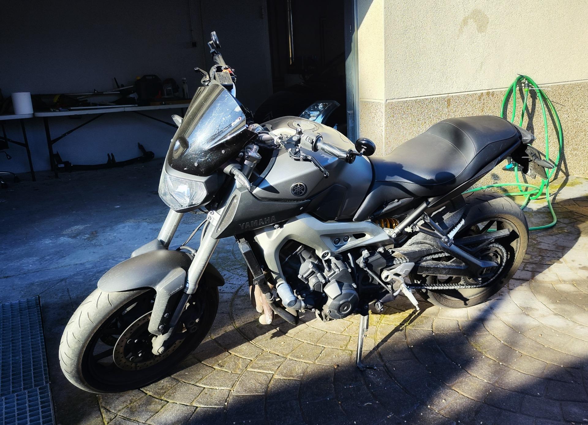 Foto 4 de Yamaha MT09 ABS en perfecto estado