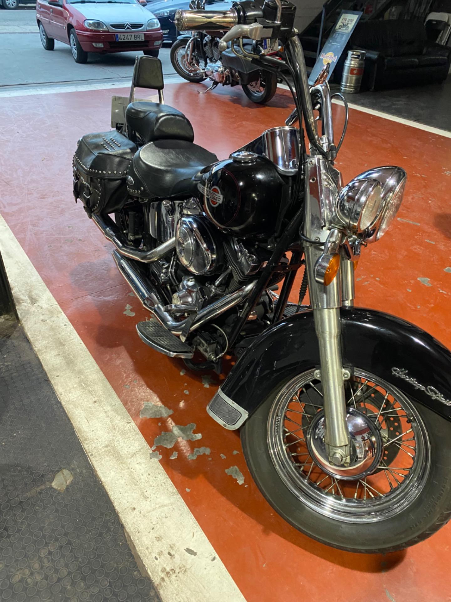 Foto 6 de Harley softail heritage clasic