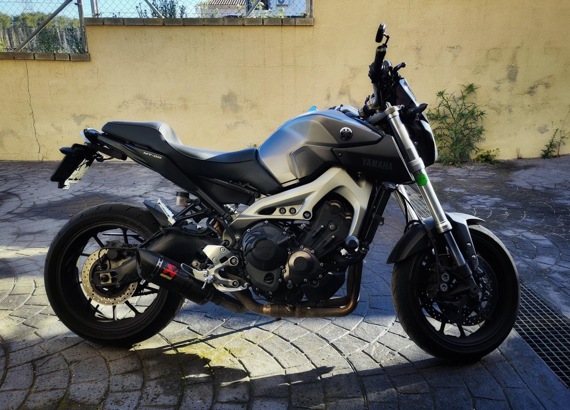 Foto 2 de Yamaha MT09 ABS en perfecto estado