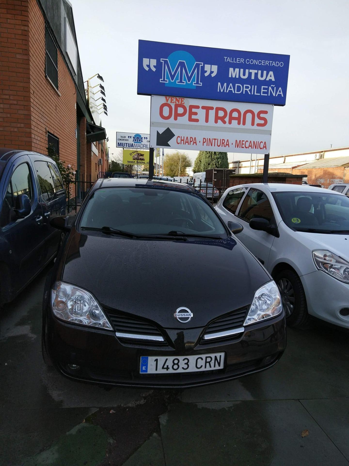 Foto 4 de Coche diésel (Nissan primera) por moto naked o semicarenada 4 cilíndros 