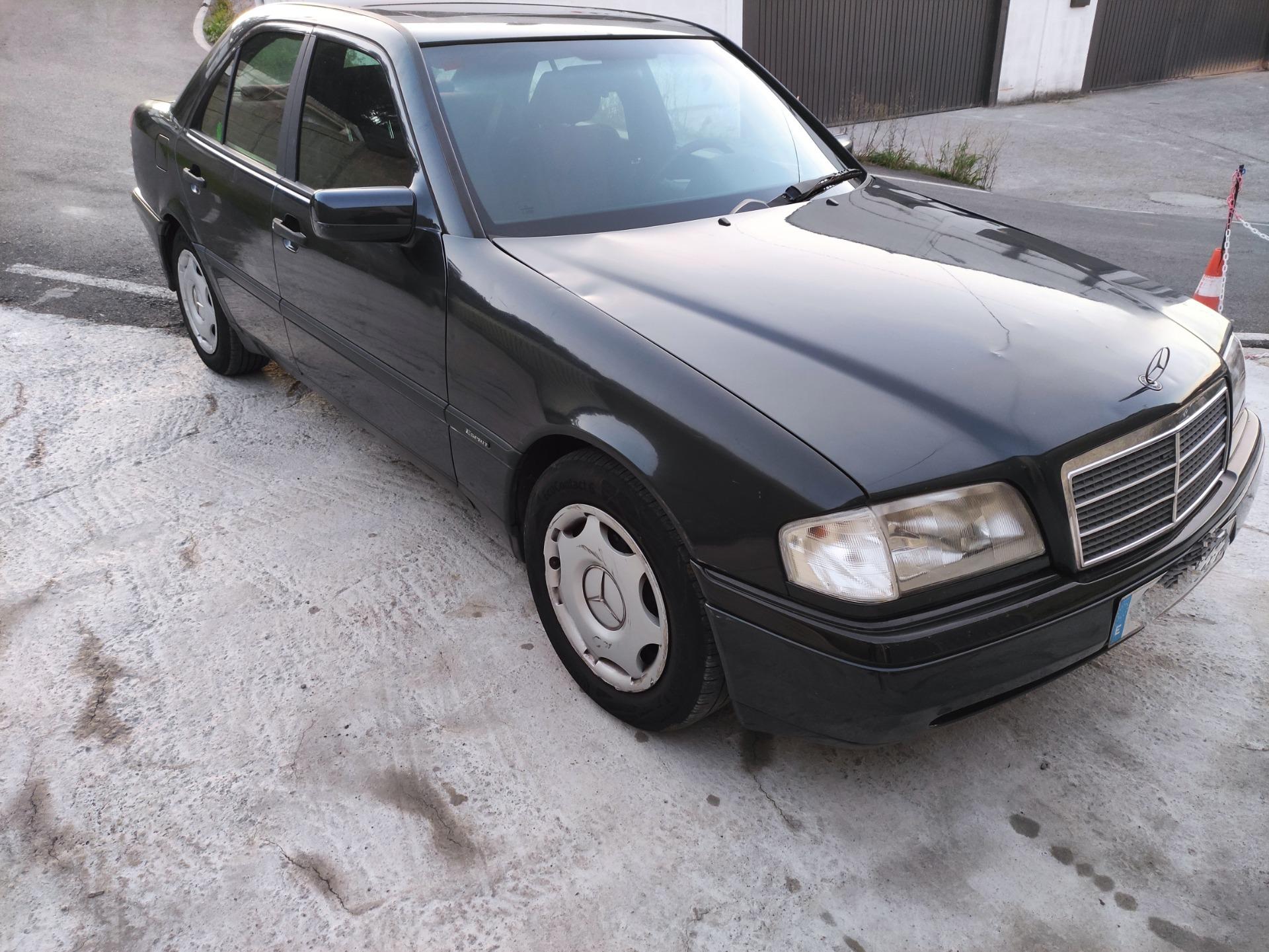 Foto 3 de Mercedes c180 gasolina 1.8 122 cv