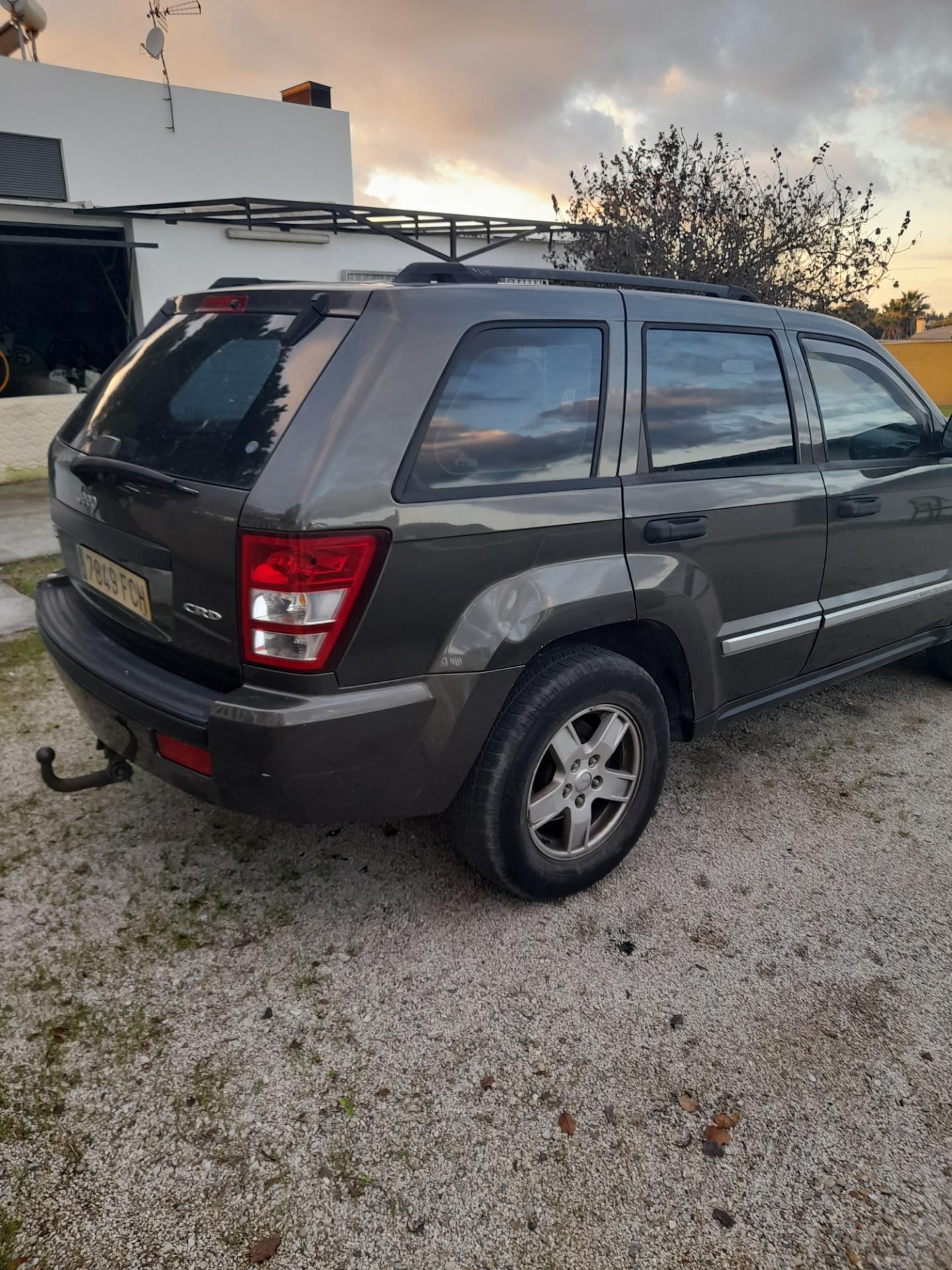 Foto 2 de Jeep grand cherokee 3.0diesel automático 