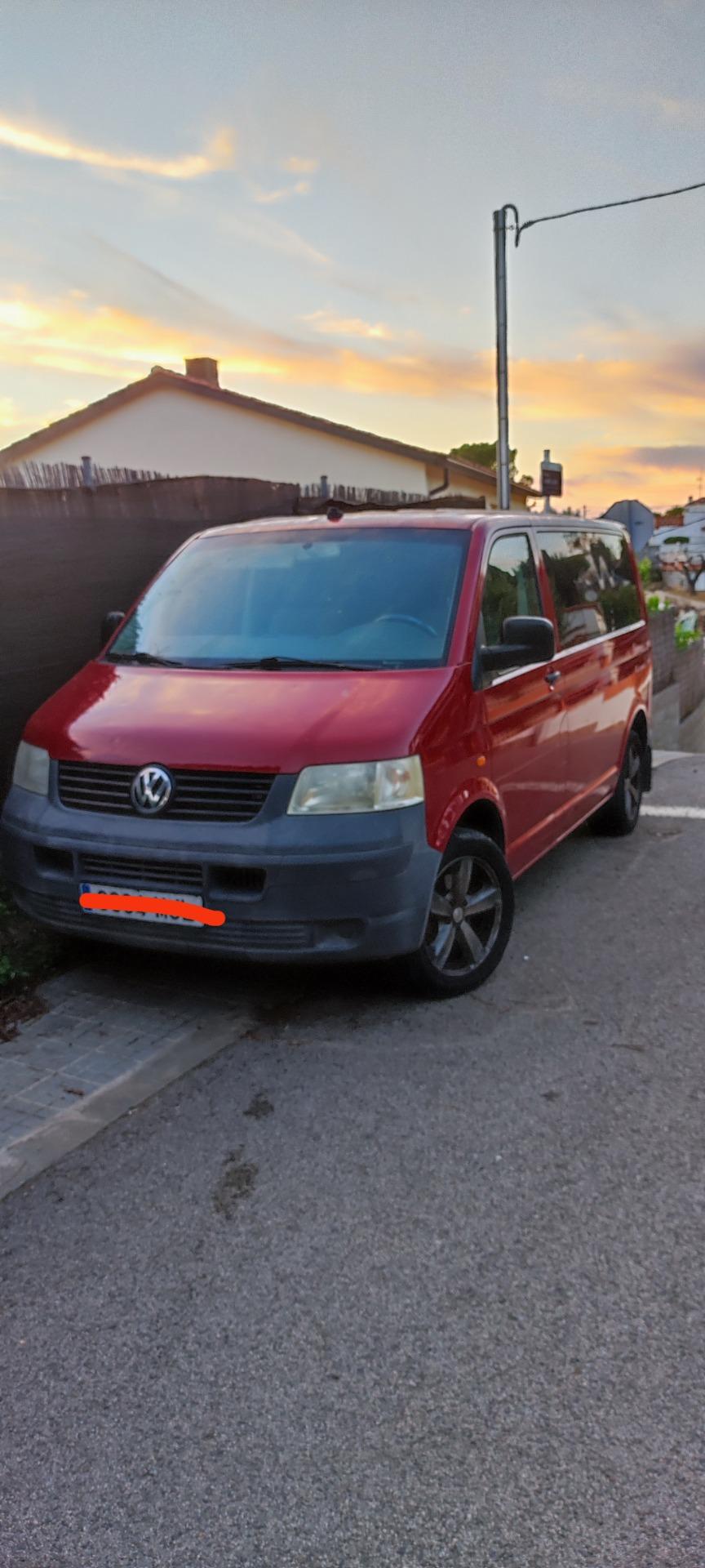 Foto 2 de Volkswagen Transporter t5