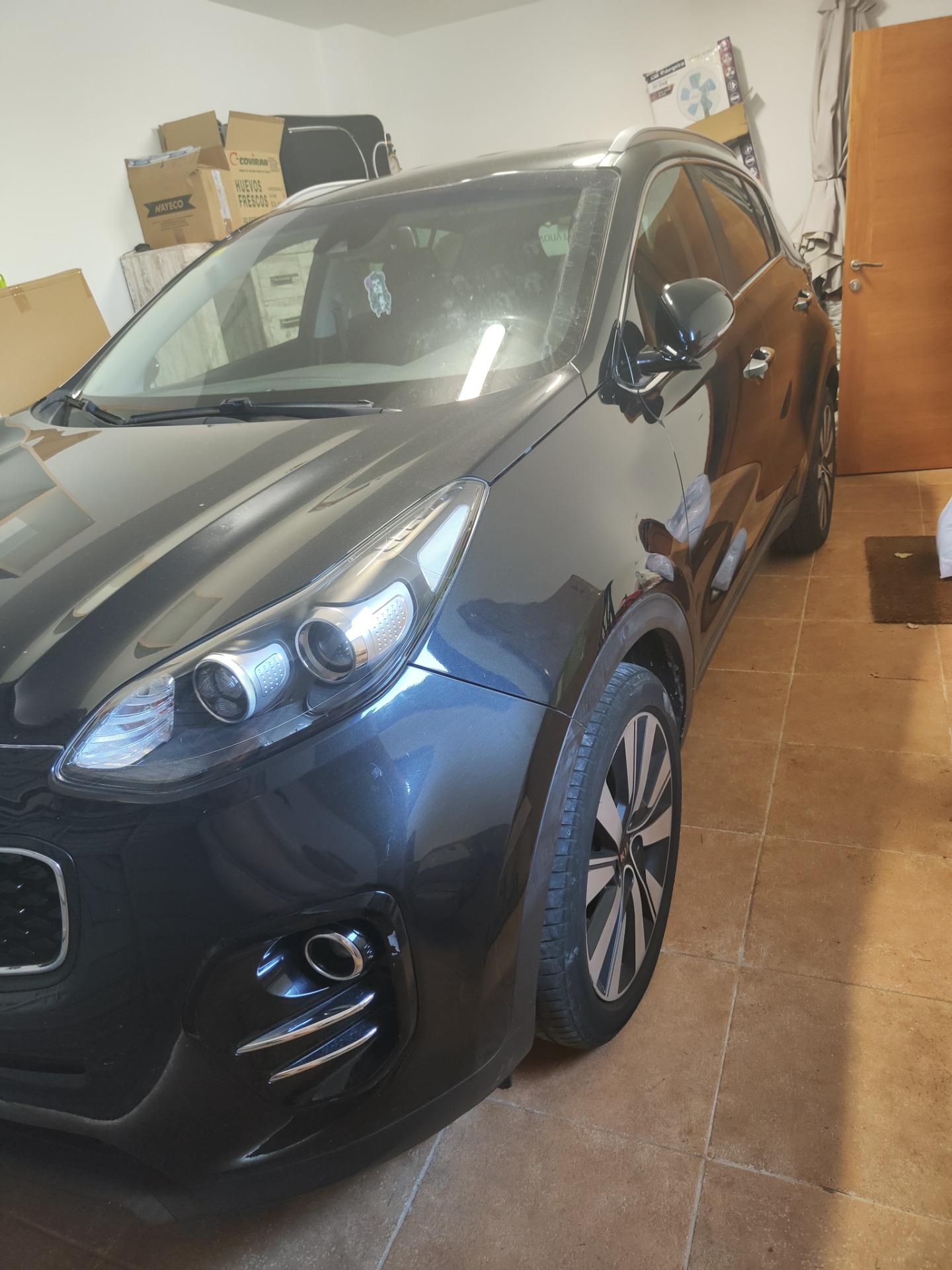 Foto 2 de Cambio Kia Sportage 2018 80.000kms todas revisiones en Kia diesel