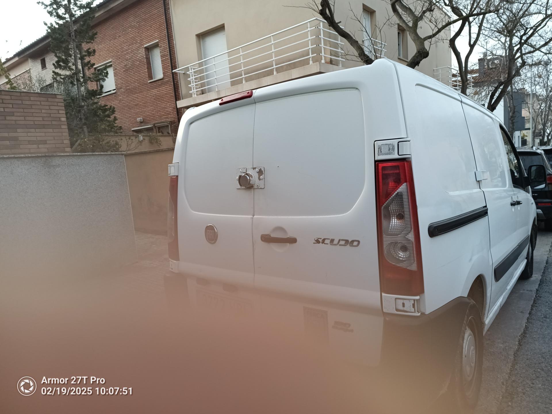 Foto 3 de Furgoneta Fiat Scudo 2011.multijet 120cv