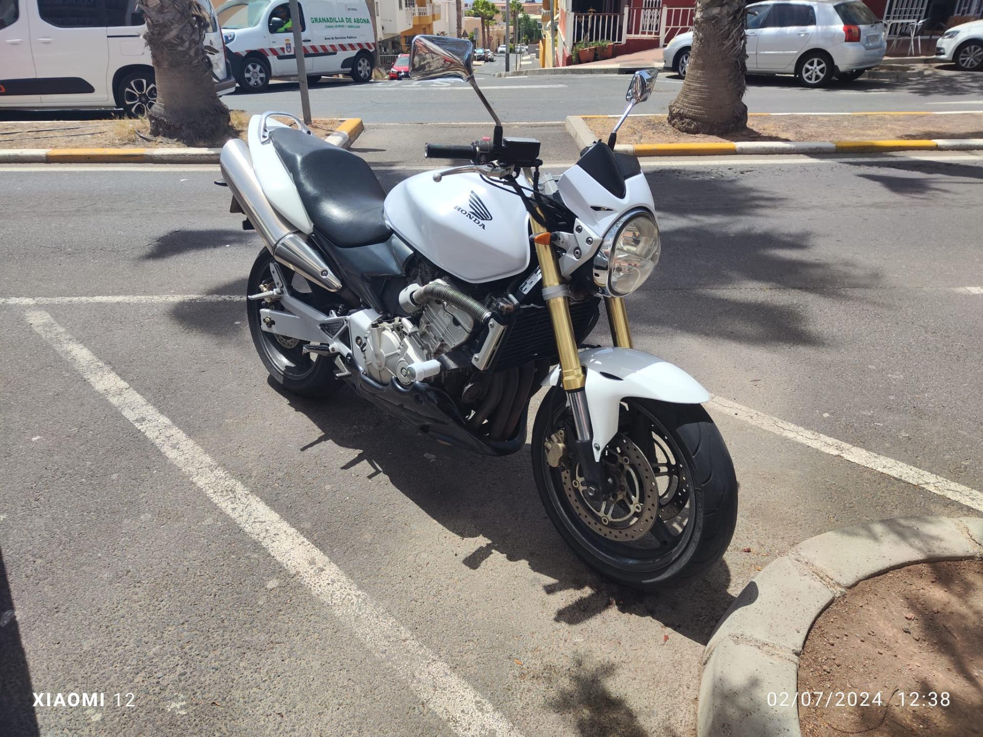 Foto 3 de Honda Hornet 600