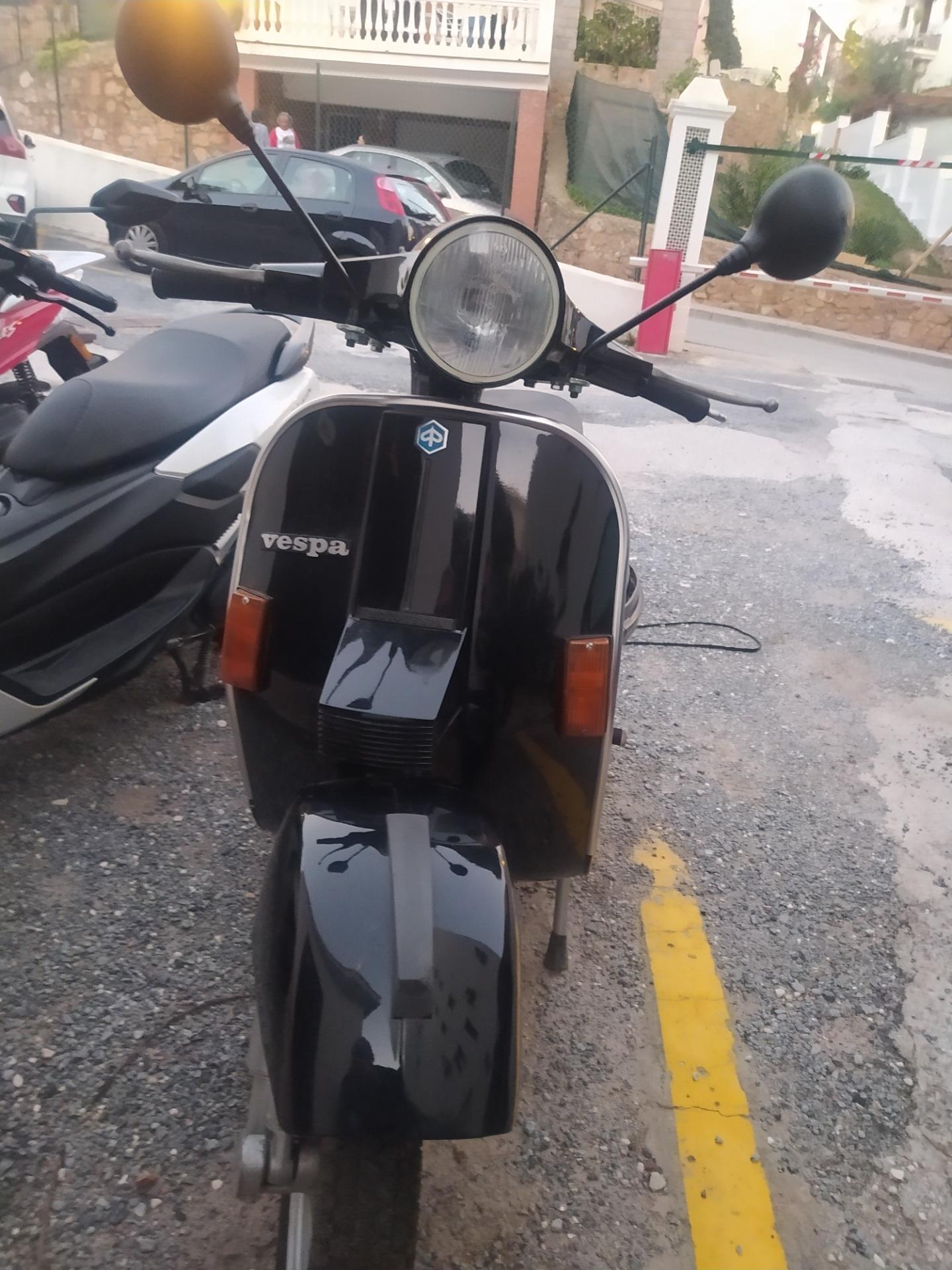 Foto 4 de Vespa clásica 125 PK