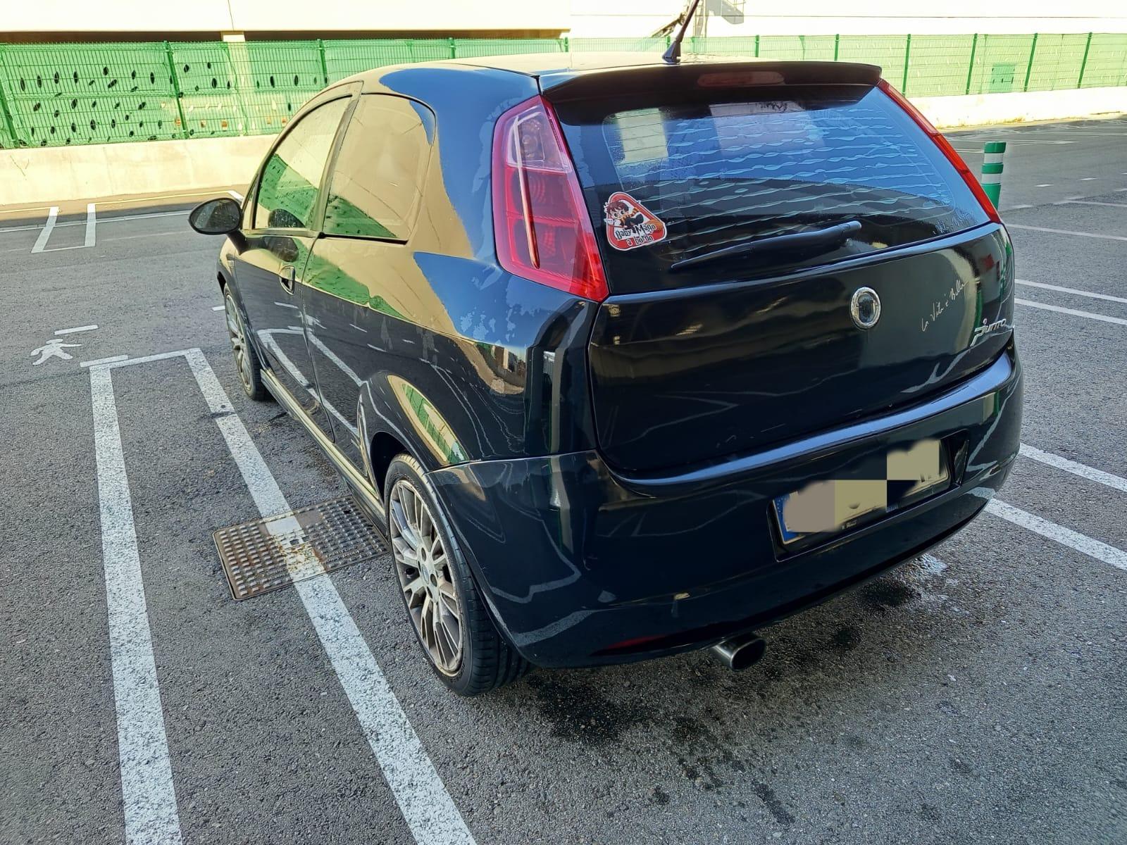 Foto de CAMBIO FIAT GRANDE PUNTO POR COCHE DE 5 PUERTAS