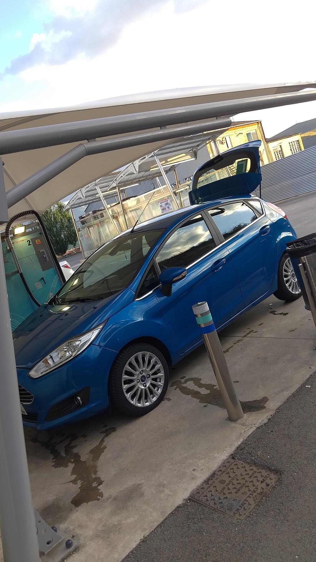 Foto 9 de Ford Fiesta Ecoboost Titanium 1.0 Gasolina 2014 (Por Cadena) 