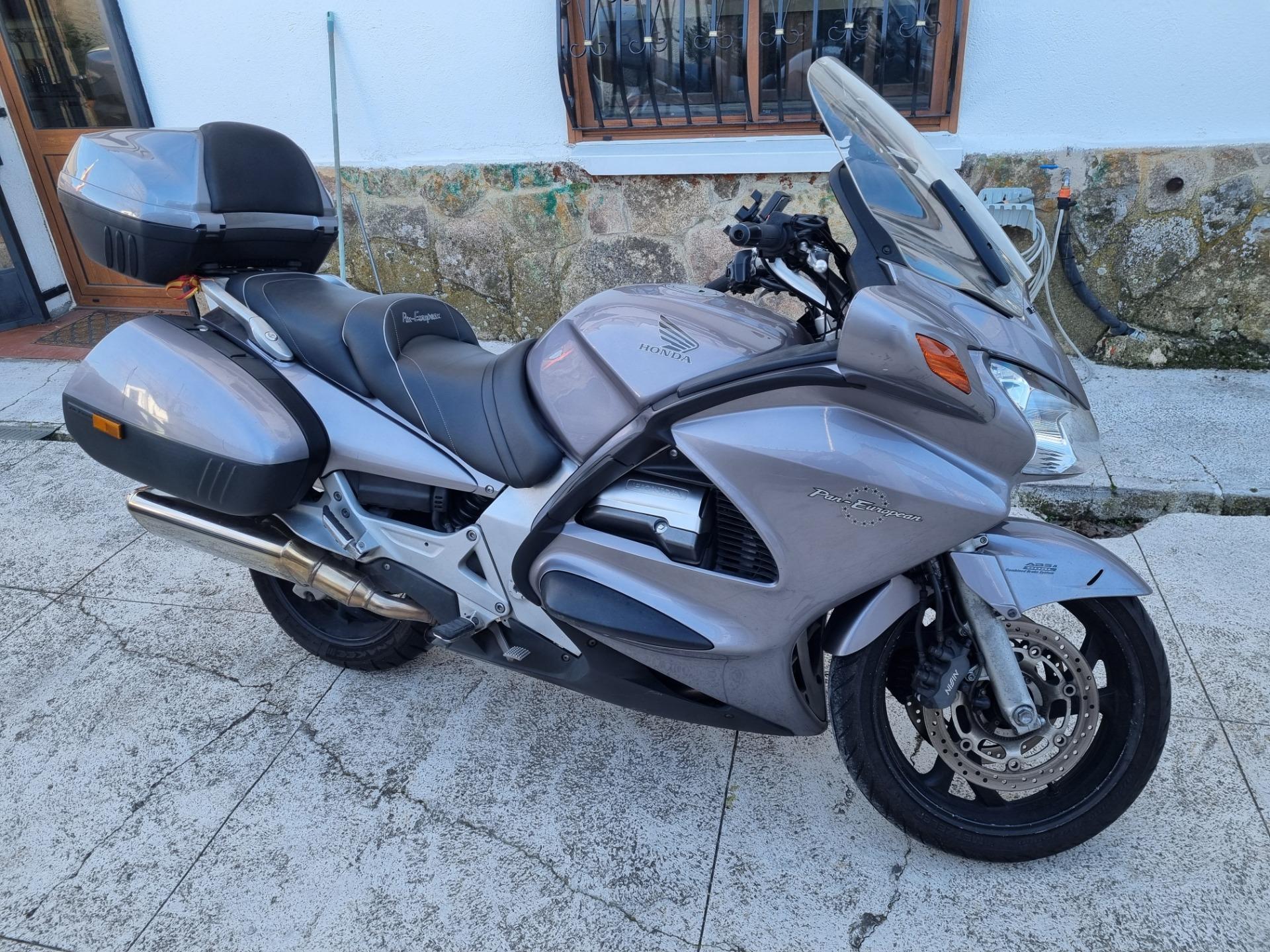 Foto 6 de Moto Honda Paneuropean St1300 ABS