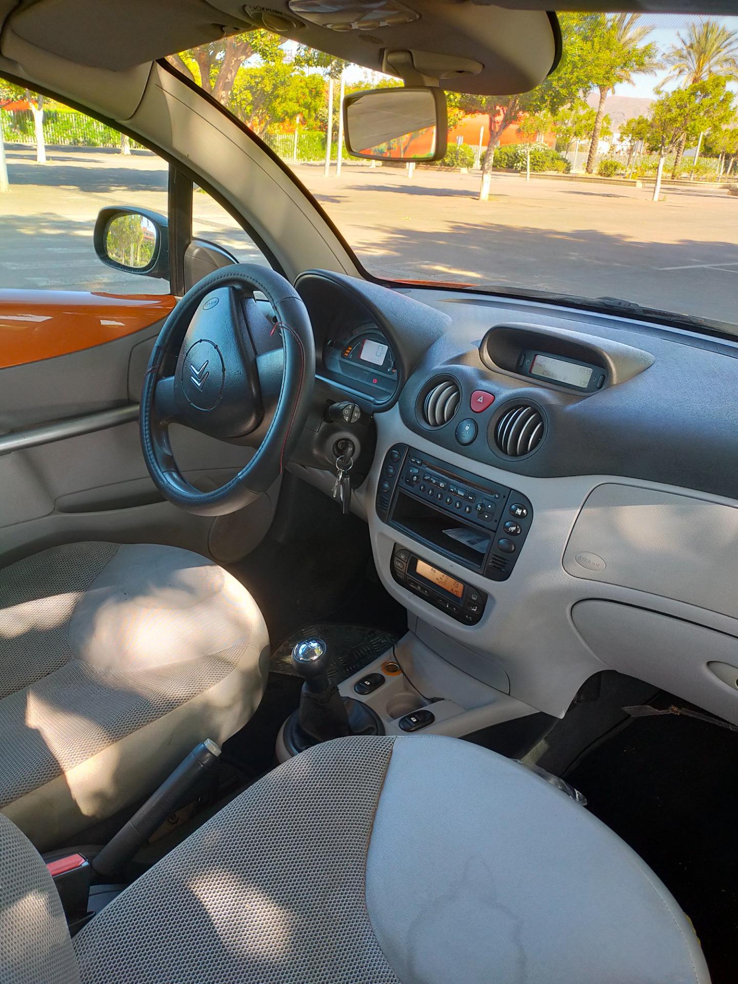 Foto 4 de Citroën C3 pluriel 1.4Hdi