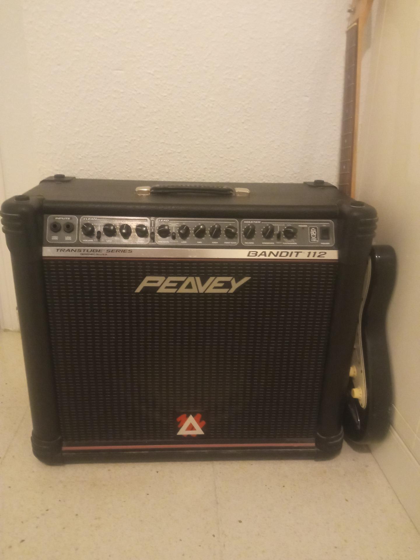 Foto de Amplificador Peavey Bandit 112