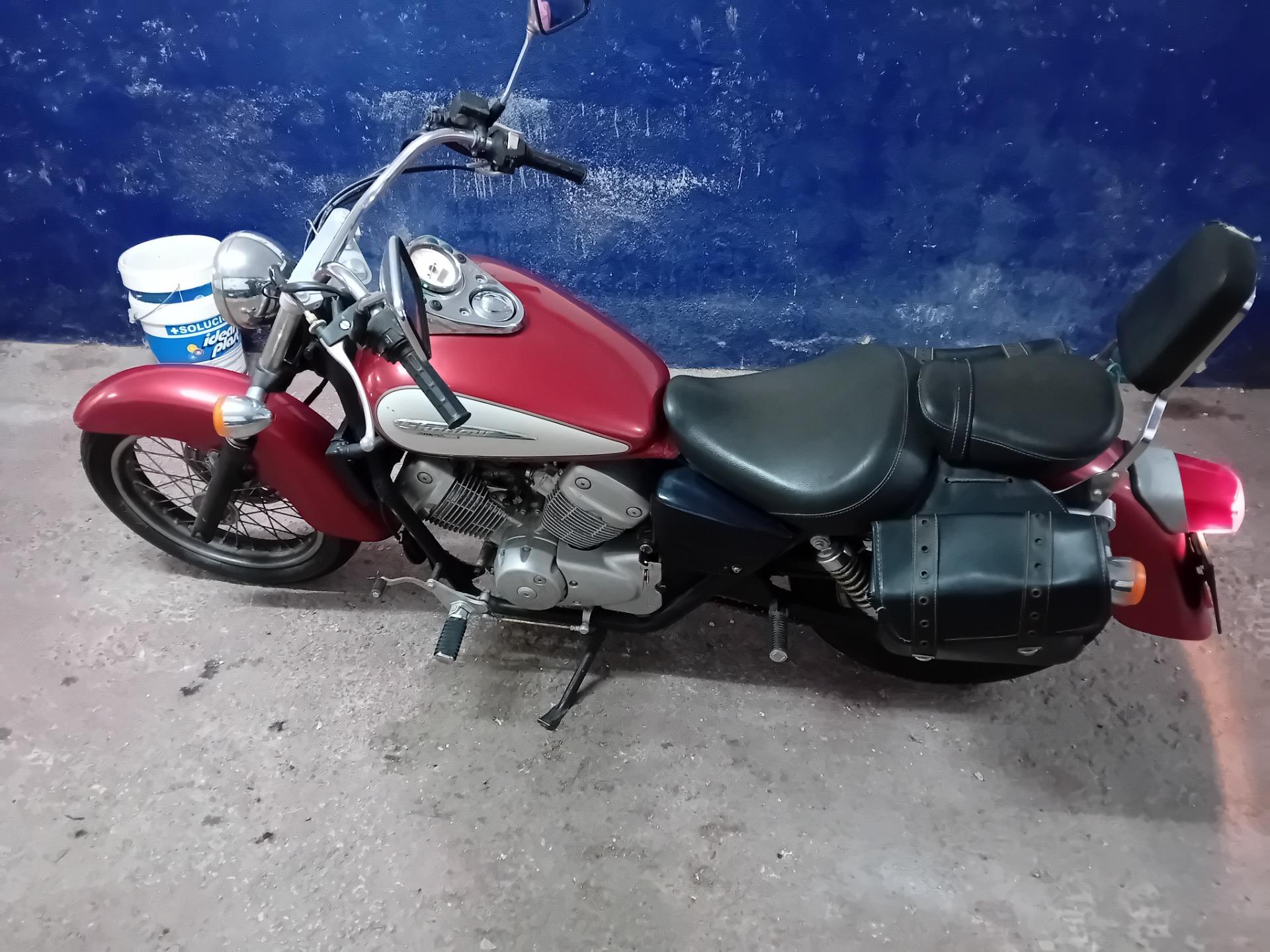 Foto 2 de Honda shadow 125