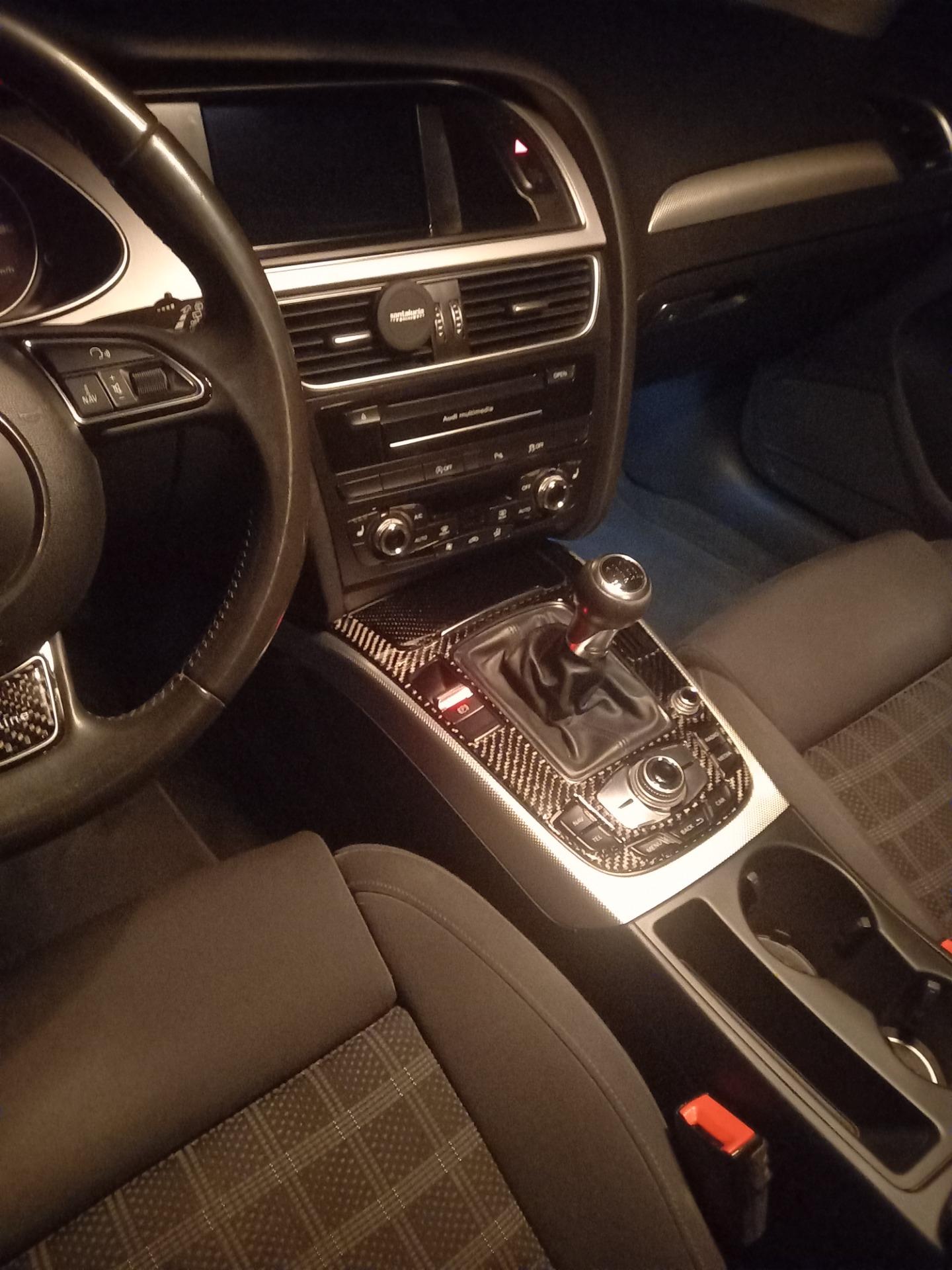 Foto 9 de Audi a4 b8 avant del 2015 motor 2000 TDI 150 caballos 