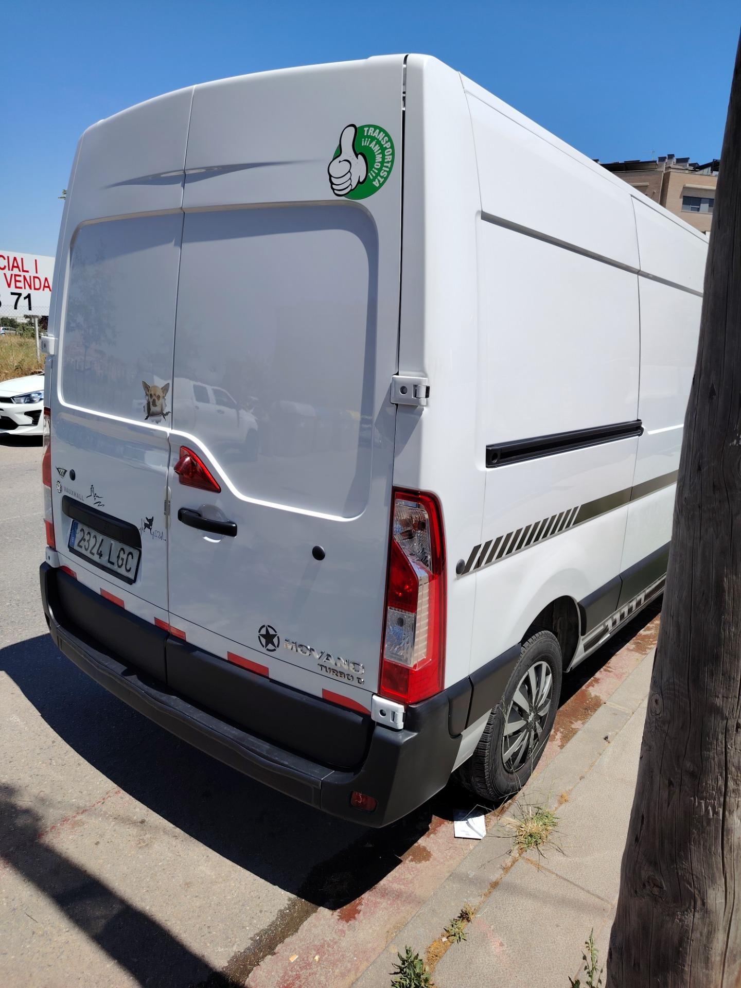 Foto 6 de Cambio mi opel Movano x furgoneta pequeña tipo Cady, Parner, belling o similar