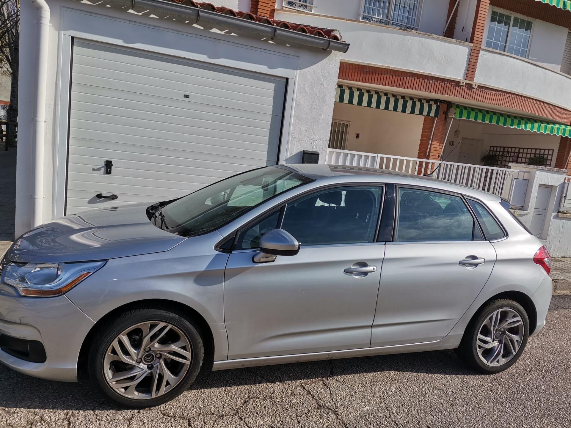 Foto de Citroen C4, 2012; 75000km. 110cv. 5plzs