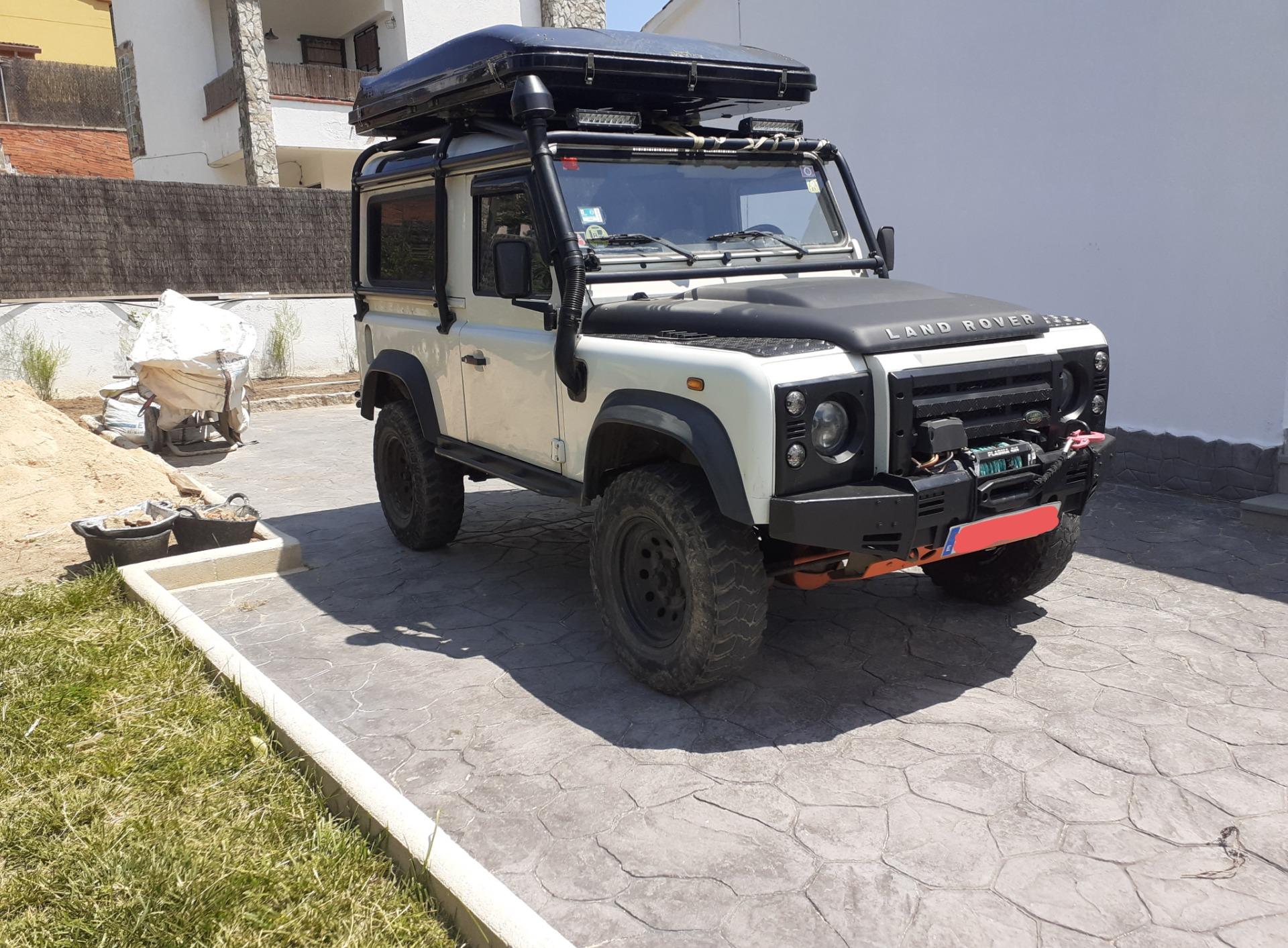 Foto 4 de Land rover defender 90 td4