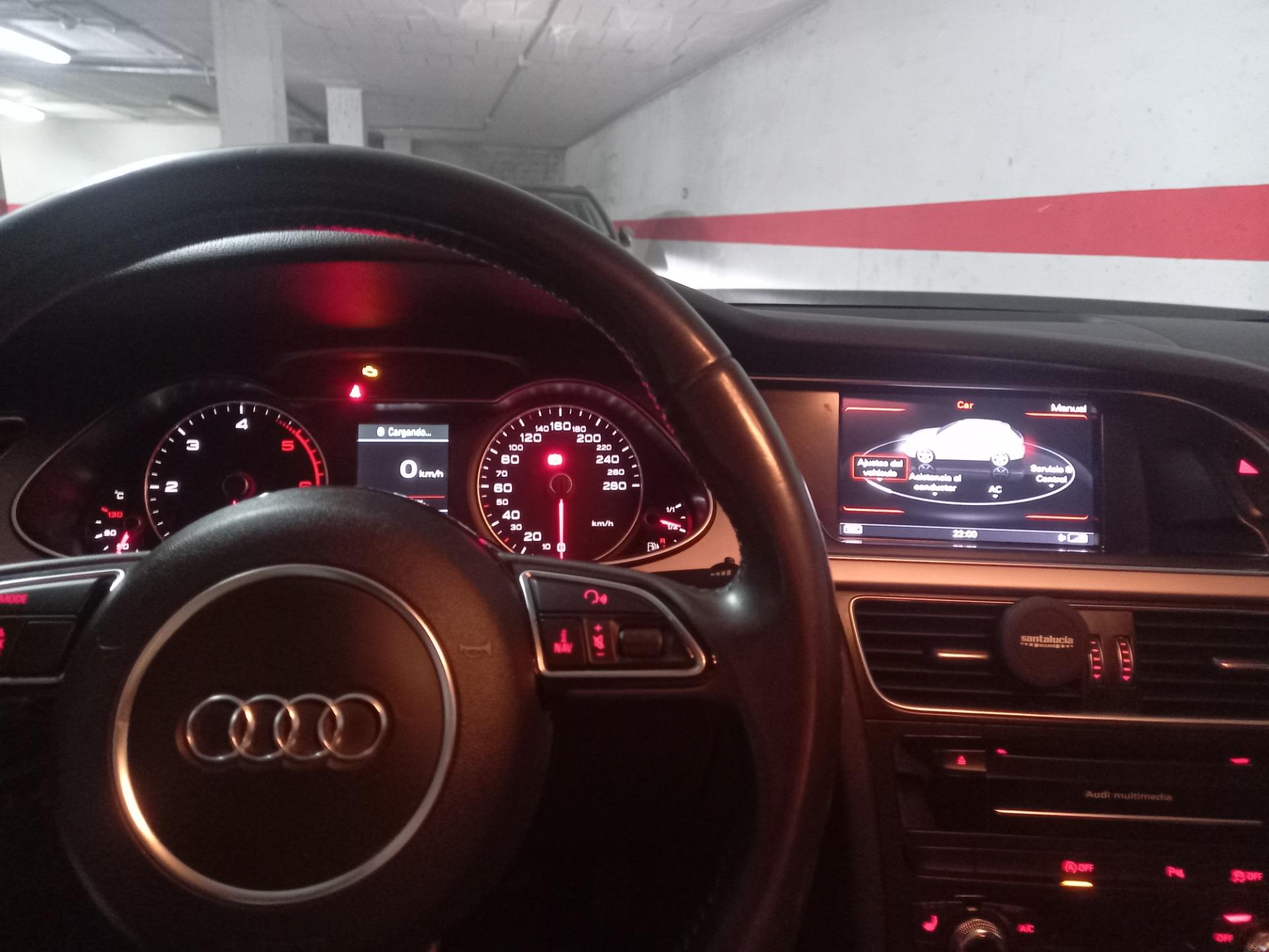 Foto 6 de Audi a4 b8 avant del 2015 motor 2000 TDI 150 caballos 