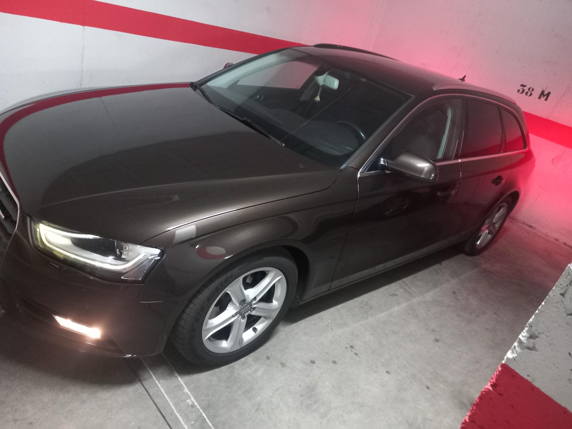 Foto 2 de Audi a4 b8 avant del 2015 motor 2000 TDI 150 caballos 