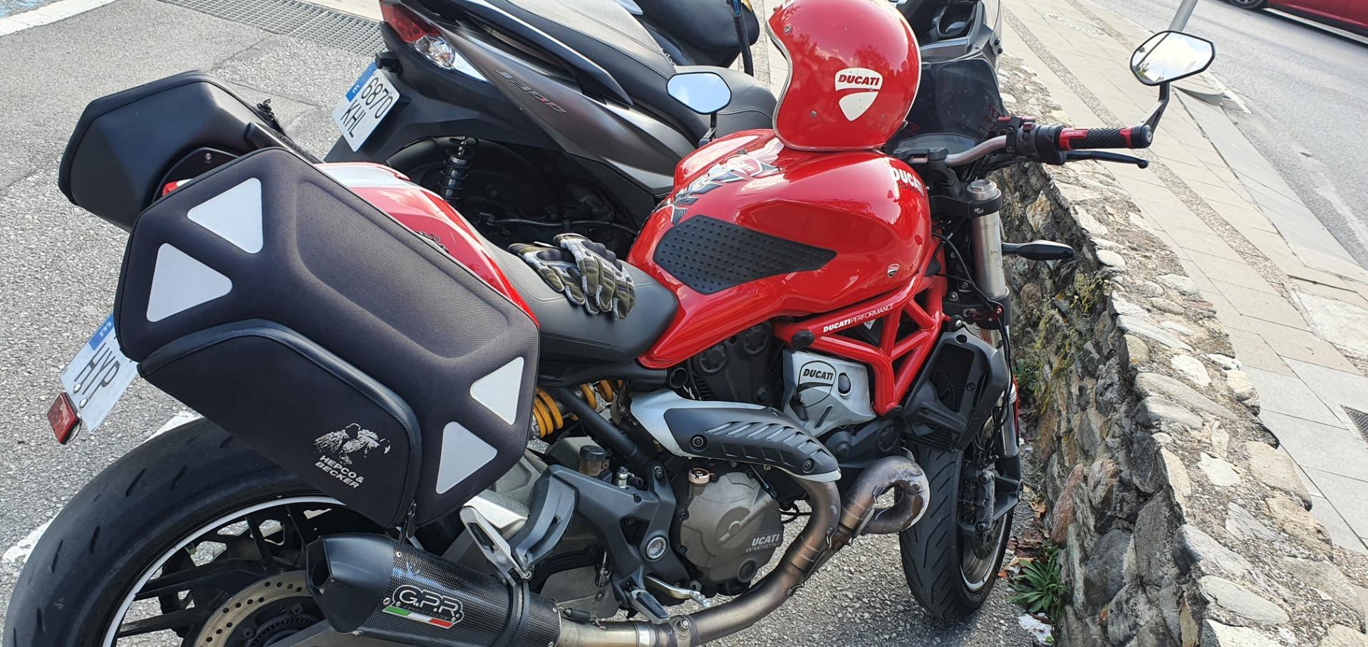 Foto 3 de Ducati Monster 821