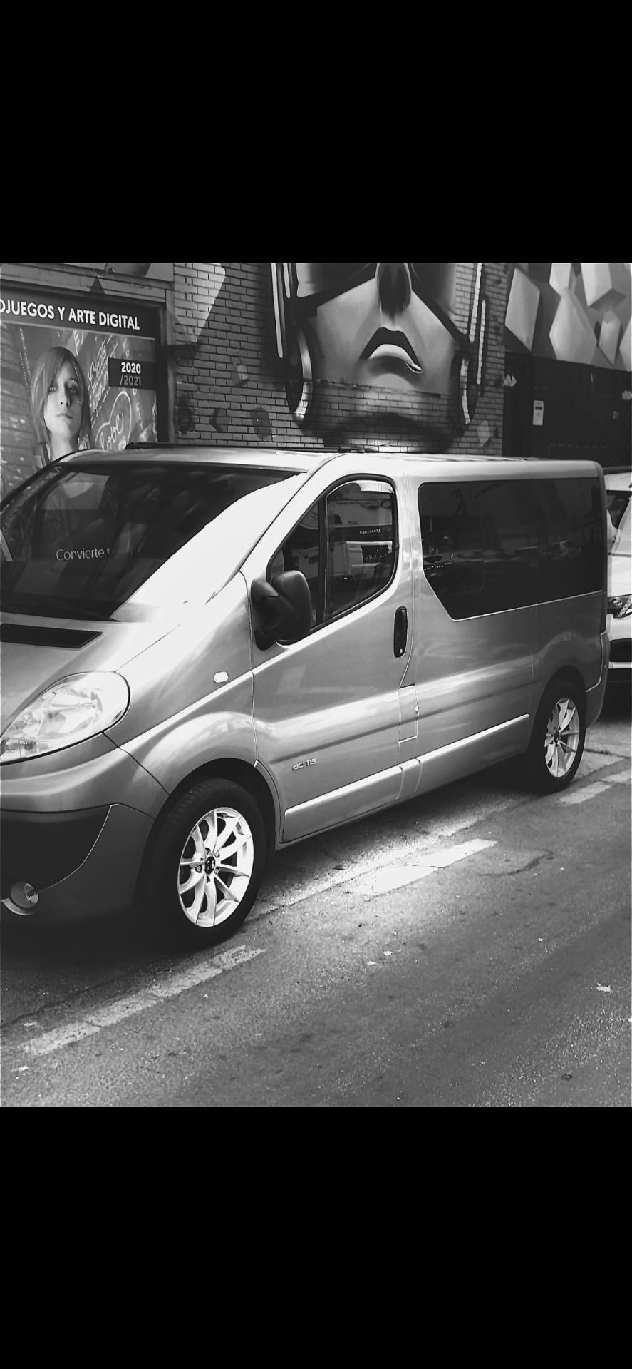 Foto 4 de Renault trafic 2.0 115cv con 130.000 kms 