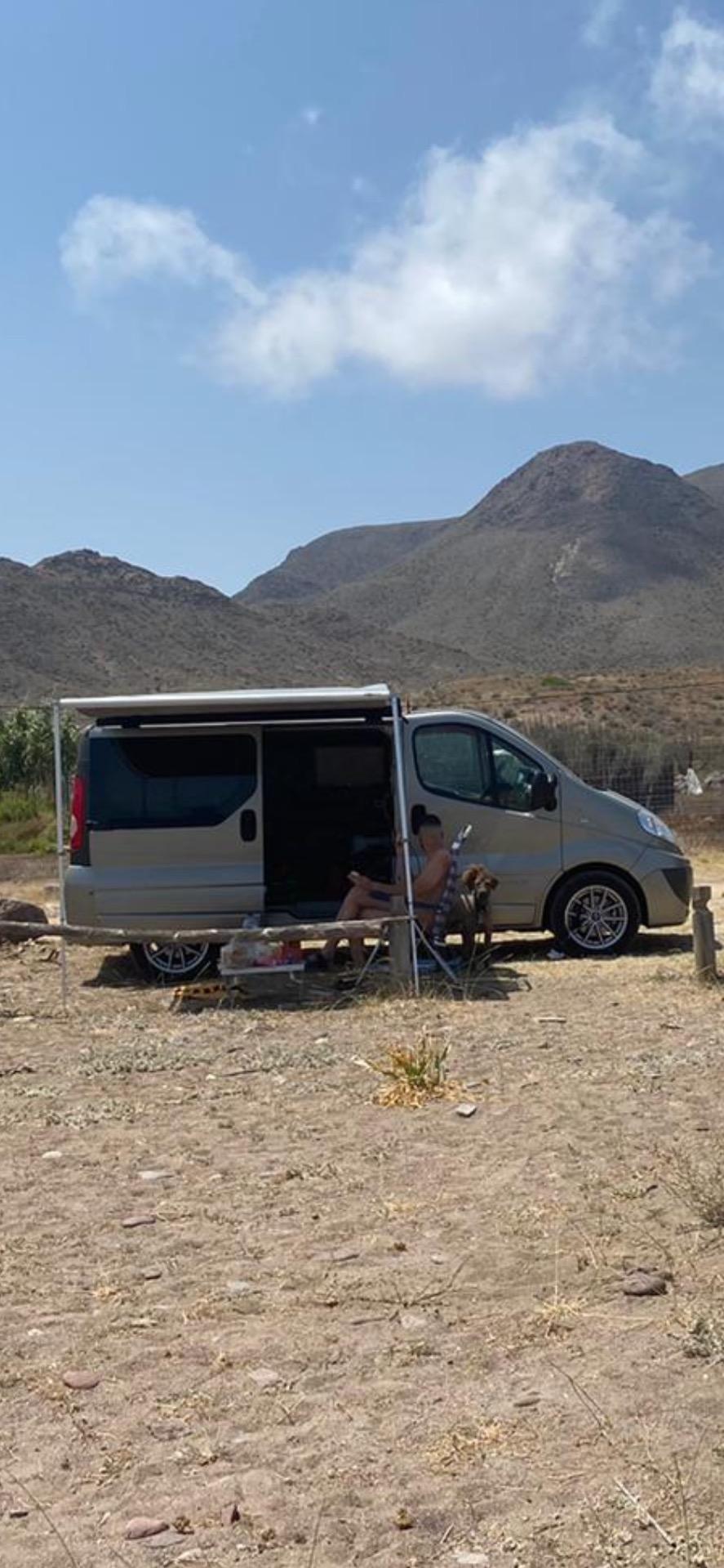 Foto de Renault trafic 2.0 115cv con 130.000 kms 