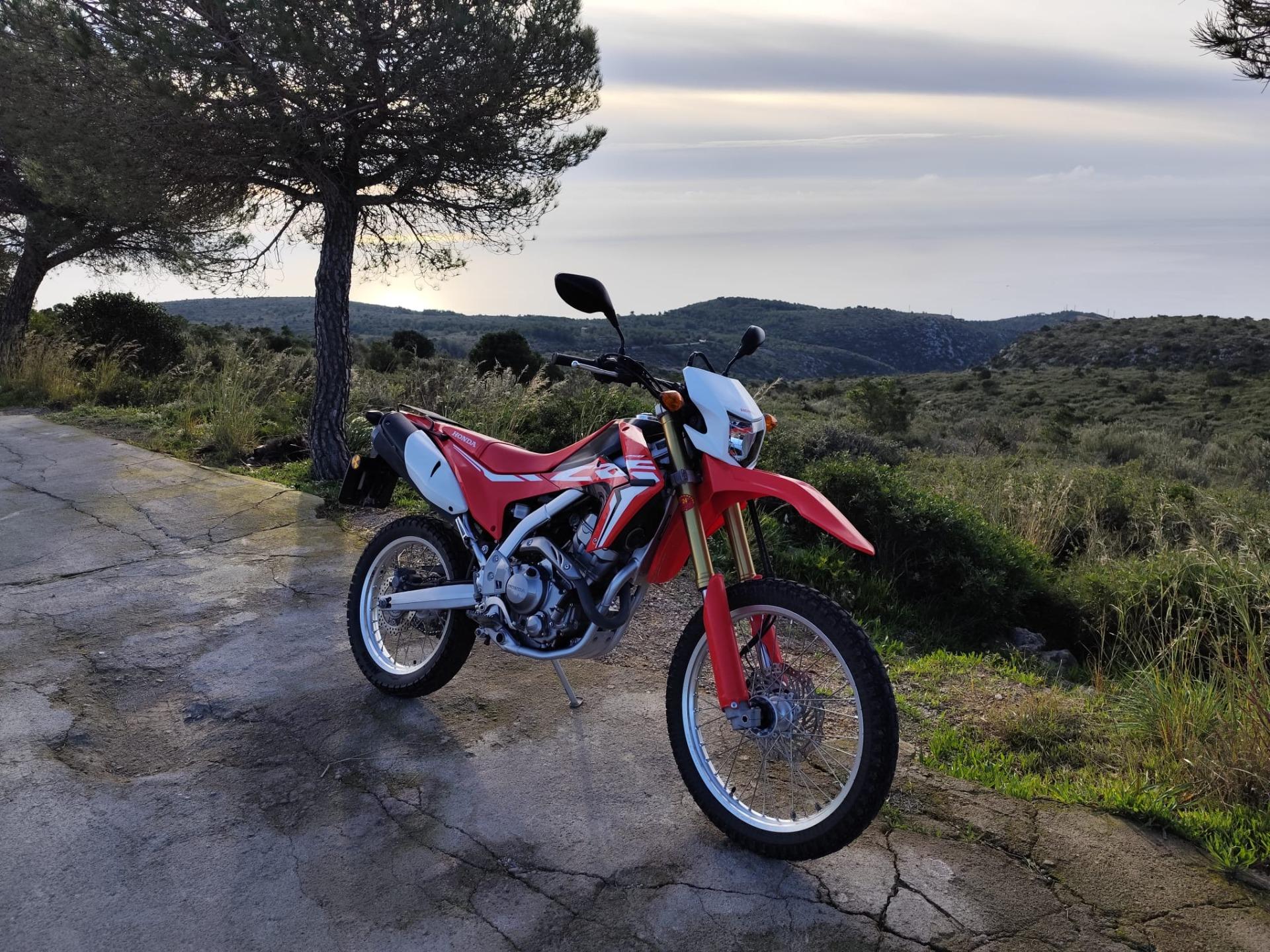 Foto de Honda CRF250L con ABS