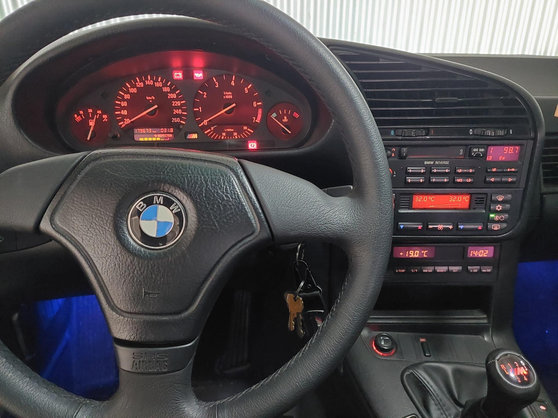 Foto 6 de Bmw e36 323i coupe 